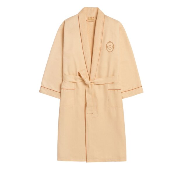 The Life of a Showgirl Bathrobe - Picture 1 of 1